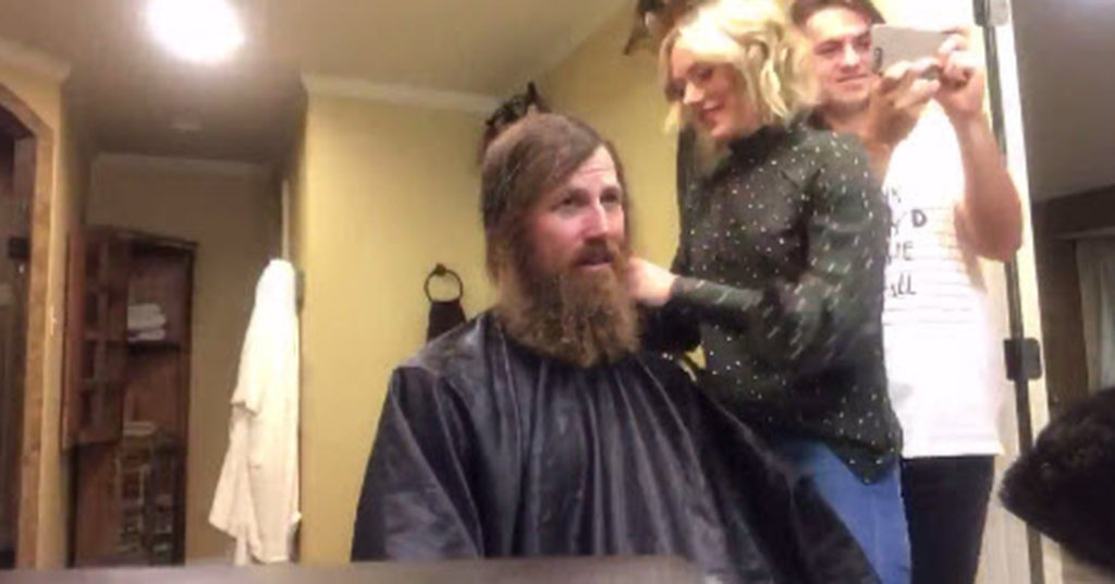 Jase From Duck Dynasty Just Shaved His Beard Heres Why Viralslots Com